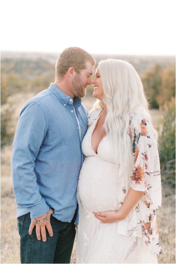 Valley Springs Maternity Session